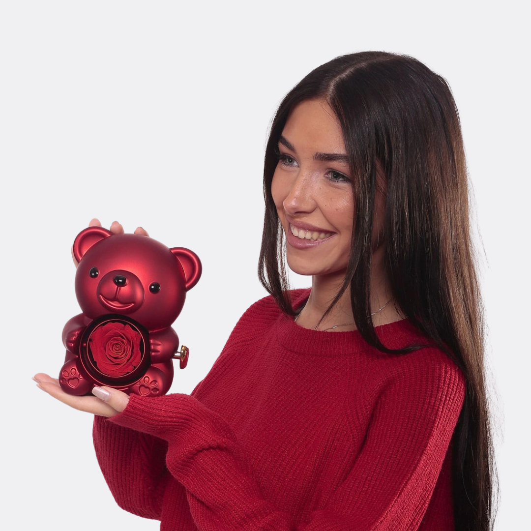 Urso com Rosa Eterna & Colar Personalizado