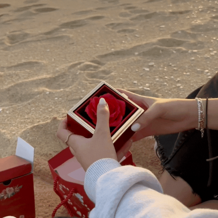 Rosa Eterna & Colar Coração Personalizado