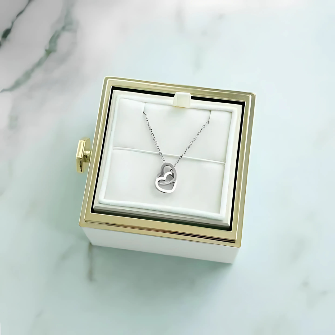 Rosa Eterna & Colar Coração Personalizado